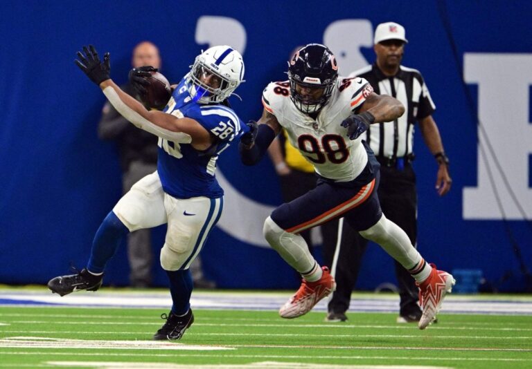 Chicago Bears Montez Sweat
