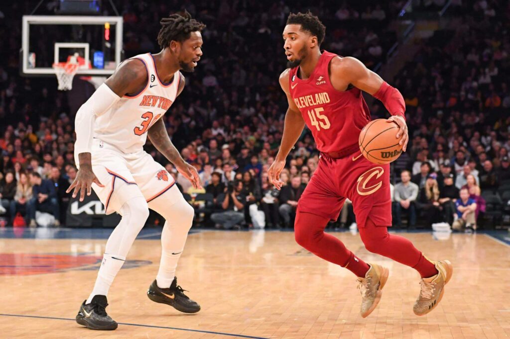 Cleveland Cavaliers Donovan Mitchell celtics