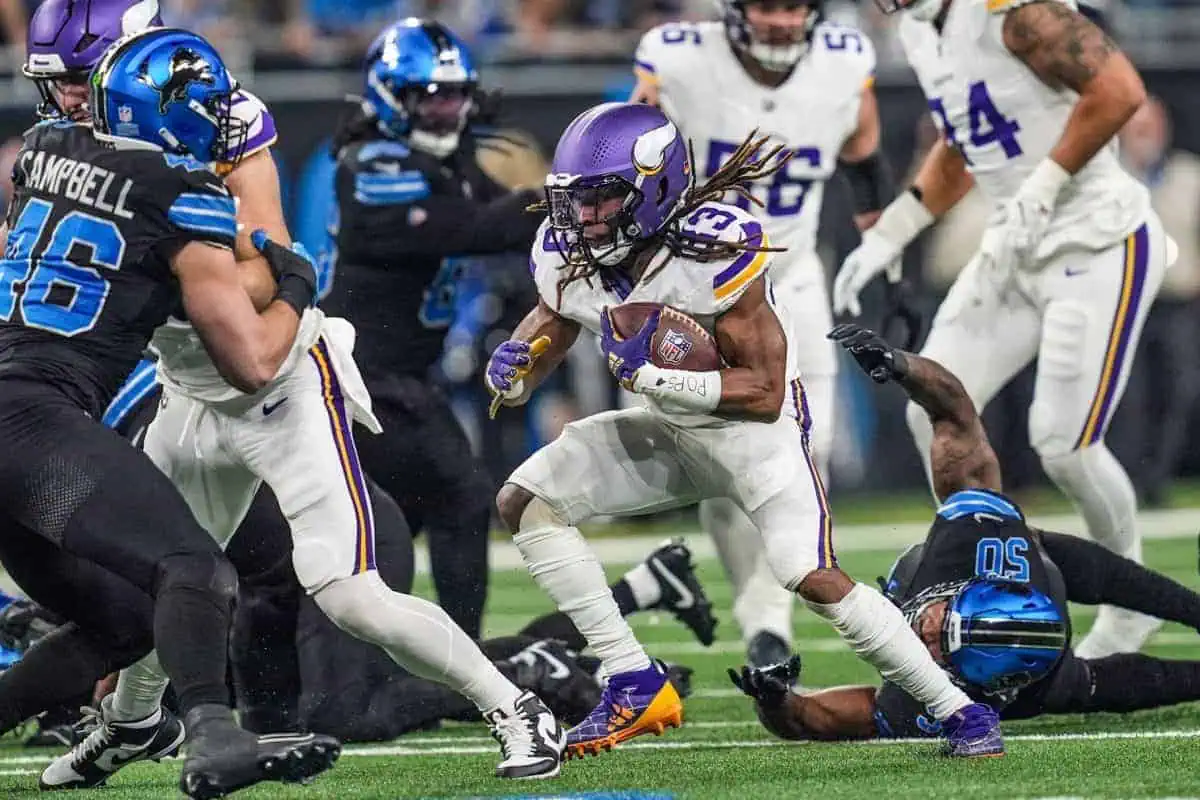 Minnesota Vikings Aaron Jones