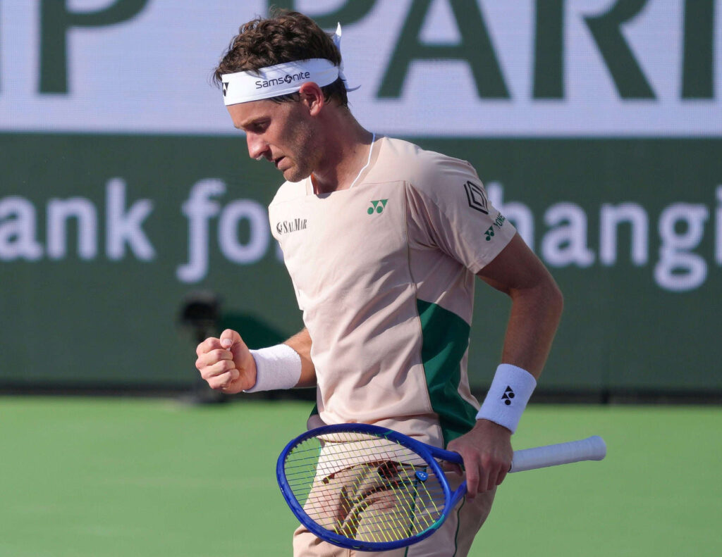 Casper Ruud celebrates a winning shot during his match against Marcos Giron in Round 2 of the BNP Paribas Open in Indian
