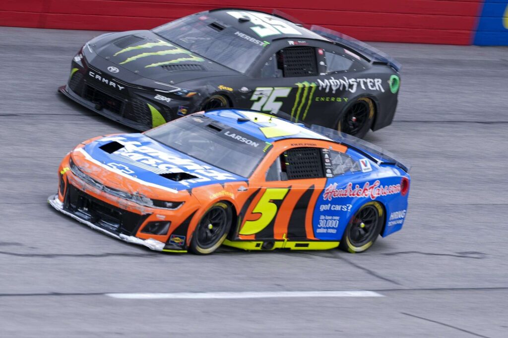 Top 5 Best Cup Series Picks for Bristol