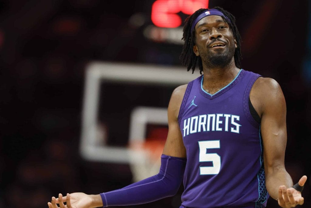 Mark Williams, Phoenix Suns, Charlotte Hornets