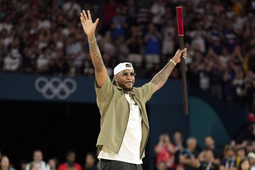 Carmelo Anthony rips Milwaukee Bucks over Damian Lillard situation