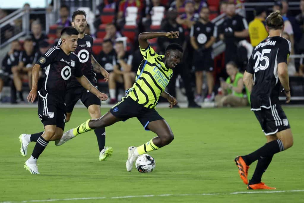 Arsenal’s Title Hopes Take a Hit as Bukayo Saka Sidelined by Injury