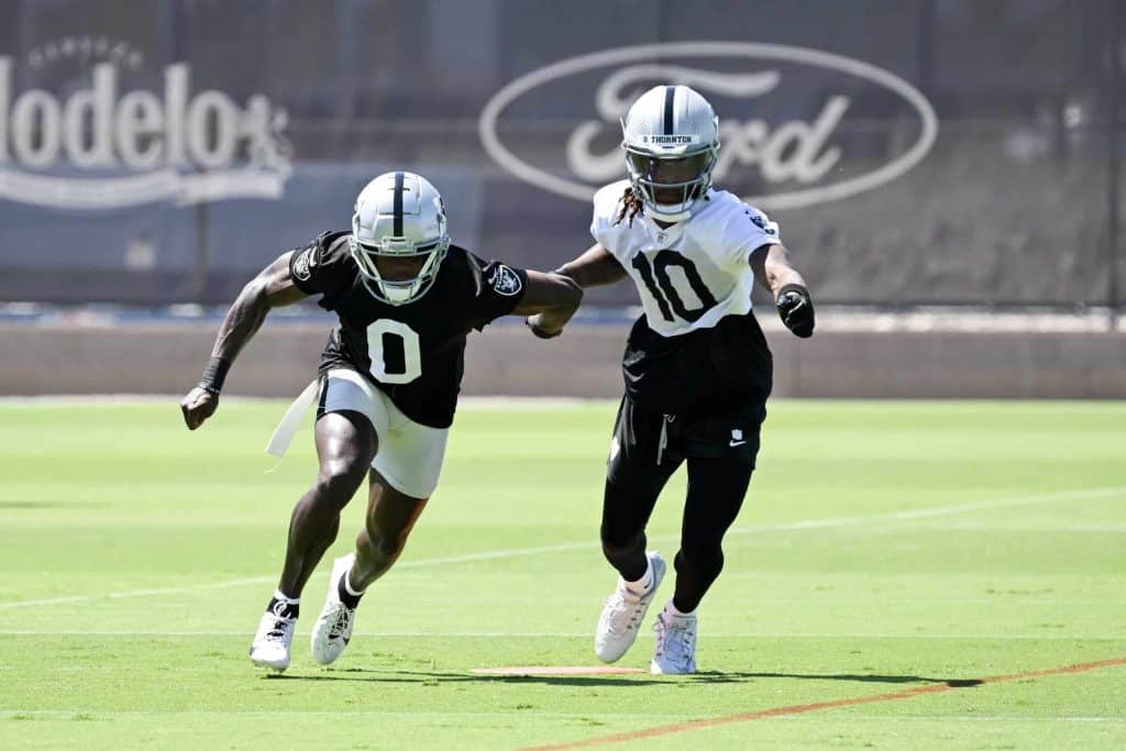 Jakorian Bennett Eagles