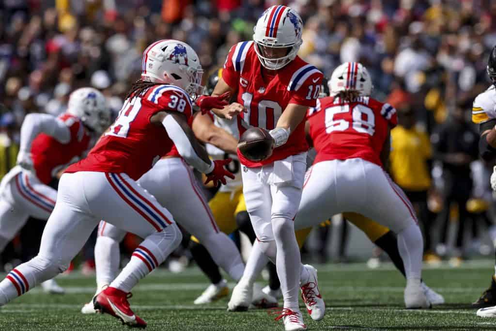 New England Patriots Executive Delivers Stern Warning to Rhamondre Stevenson