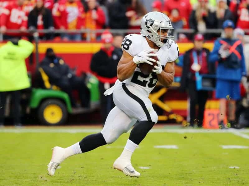 Former NFL Running Back Doug Martin Tragically Passes Away At 36