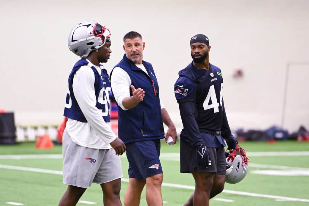 New England Patriots Mike Vrabel takes jab at Bill Belichick