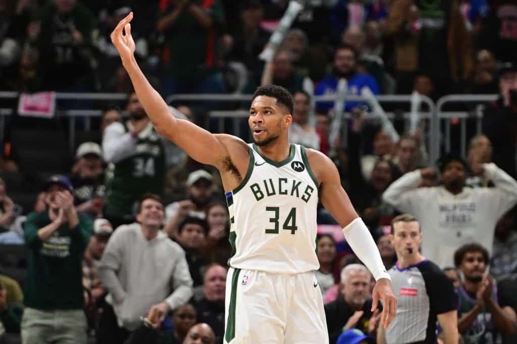 Milwaukee Bucks Giannis Antetokounmpo