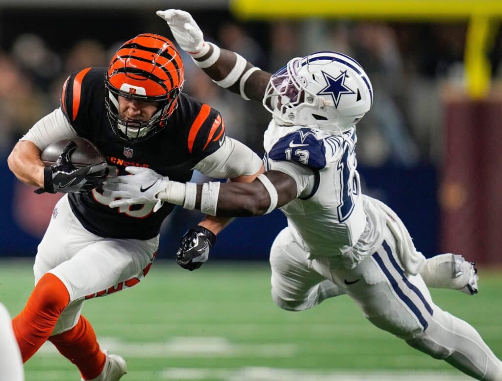 Dallas Cowboys DeMarvion Overshown