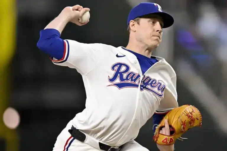 The Chicago Cubs signed Phil Maton