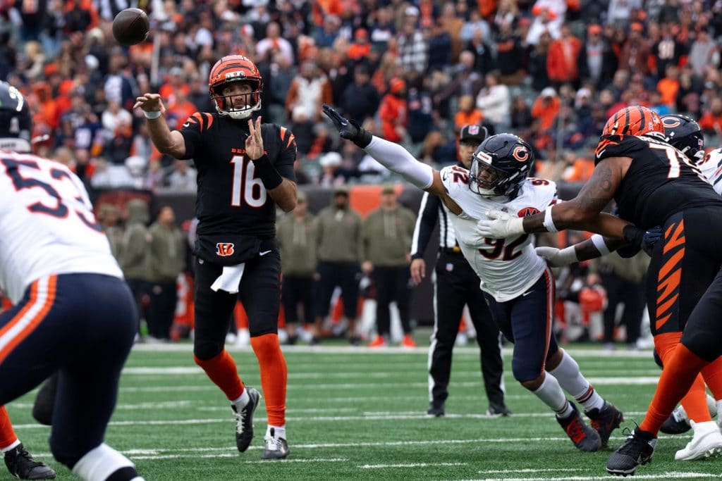 Cincinnati Bengals quarterback Joe Flacco (16) throws a pass in the fourth quarter of the NFL football game between Chicago