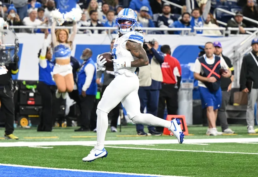 Jahmyr Gibbs is on a historic pace.