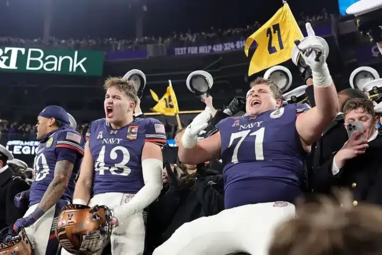Navy vs Air Force preview: Navy Midshipmen defenders react during a 2025 game against Army