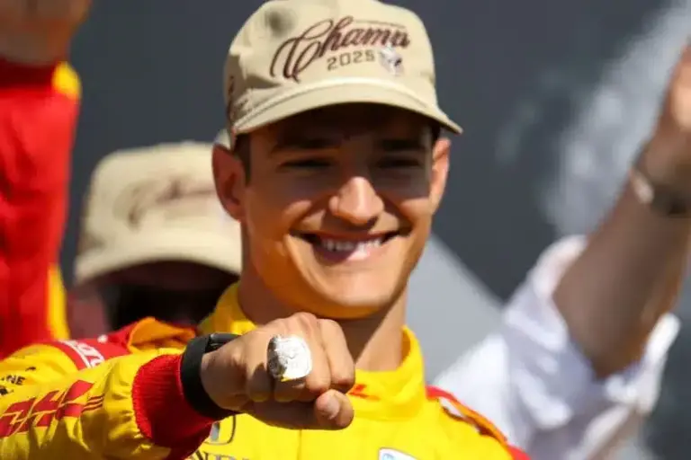 Daytona; Chip Ganassi Racing driver Alex Palou (10) of Spain displays his ring after winning the Indycar Championship trophy after finishing second at the Borchetta Bourbon Music City Grand Prix at Nashville Superspeedway.