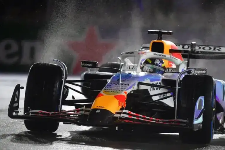 Nov 21, 2025; Las Vegas, NV, USA; Racing Bulls driver Isack Hadjar (6) during qualifying for the Las Vegas Grand Prix at Las Vegas Strip Circuit.