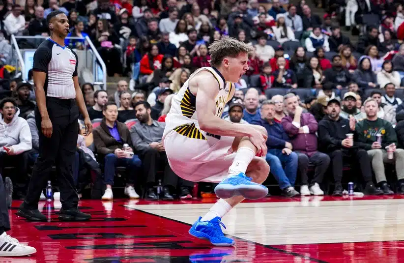 Pacers Johnny Furphy goes down against Raptors.