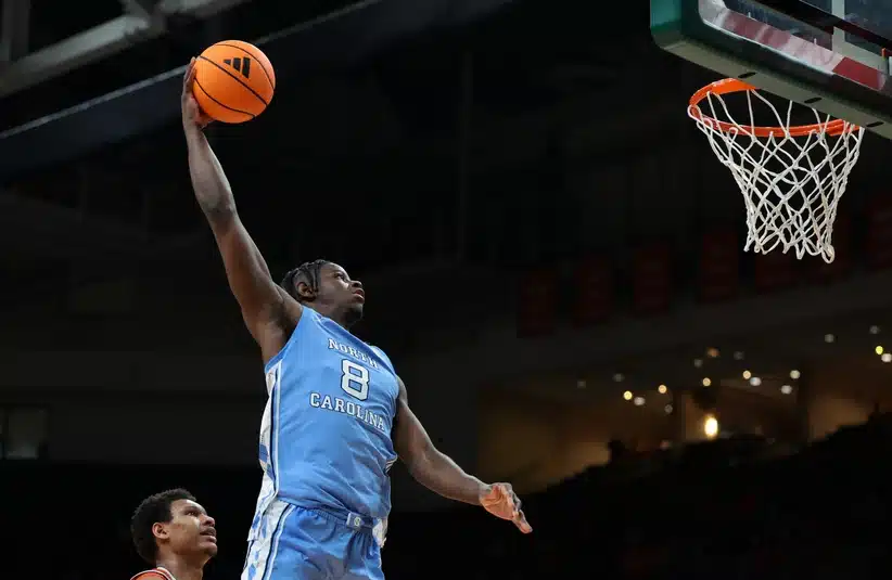 Caleb Wilson goes for a dunk.