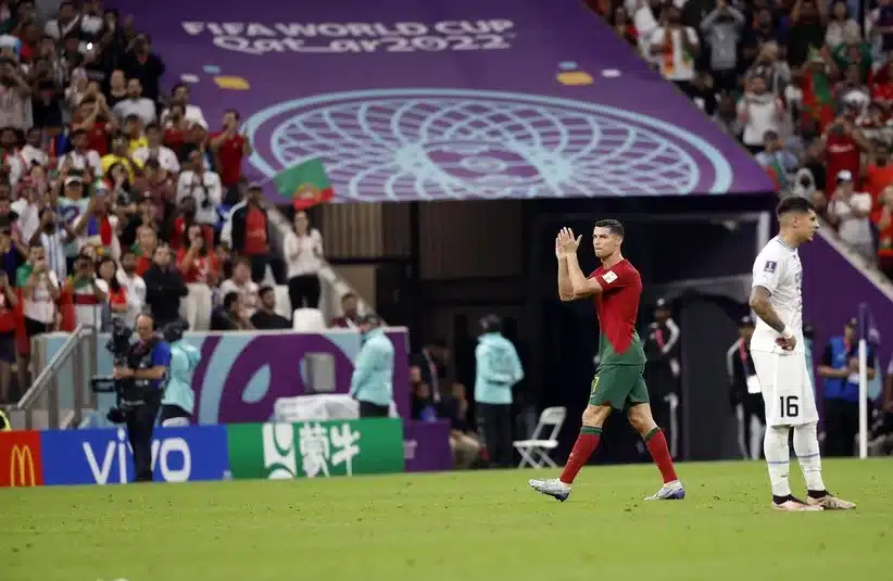 Ronaldo applauding the fans
