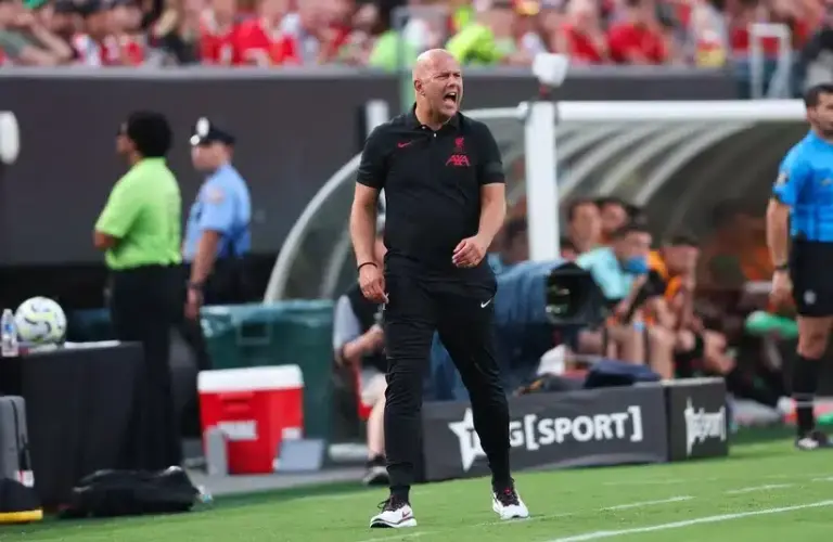 Arne Slot blasting his players