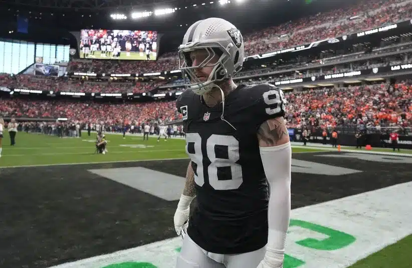 Ravens back out of trade for Crosby.