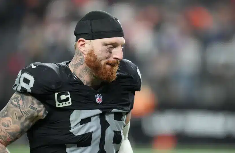 Las Vegas Raiders defensive end Maxx Crosby (98) leaves the field