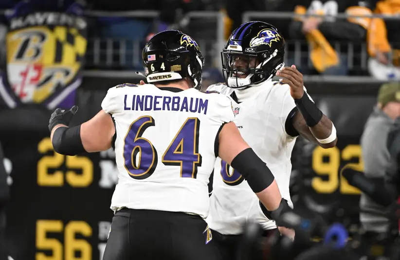 Tyler Linderbaum and QB Lamar Jackson prepare for action at Acrisure Stadium on Jan. 4, 2026, before their matchup against Pittsburgh.