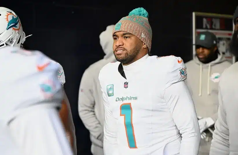 Miami Dolphins quarterback Tua Tagovailoa (1) walks out of the player tunnel