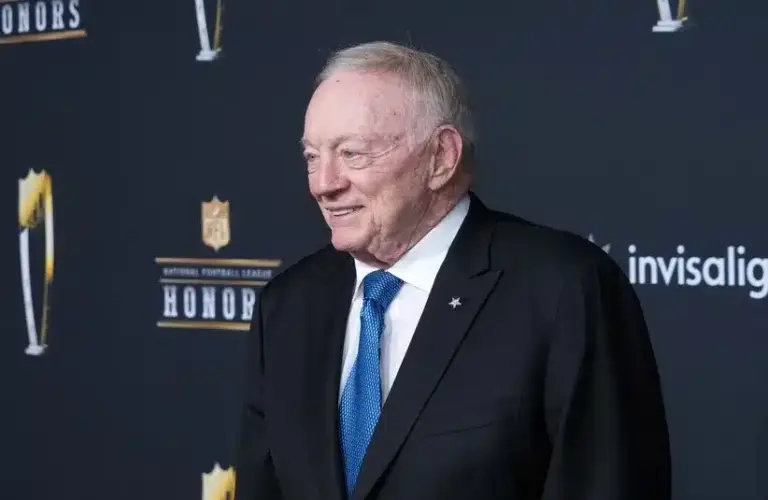 Dallas Cowboys owner Jerry Jones poses on the NFL Honors Red Carpet