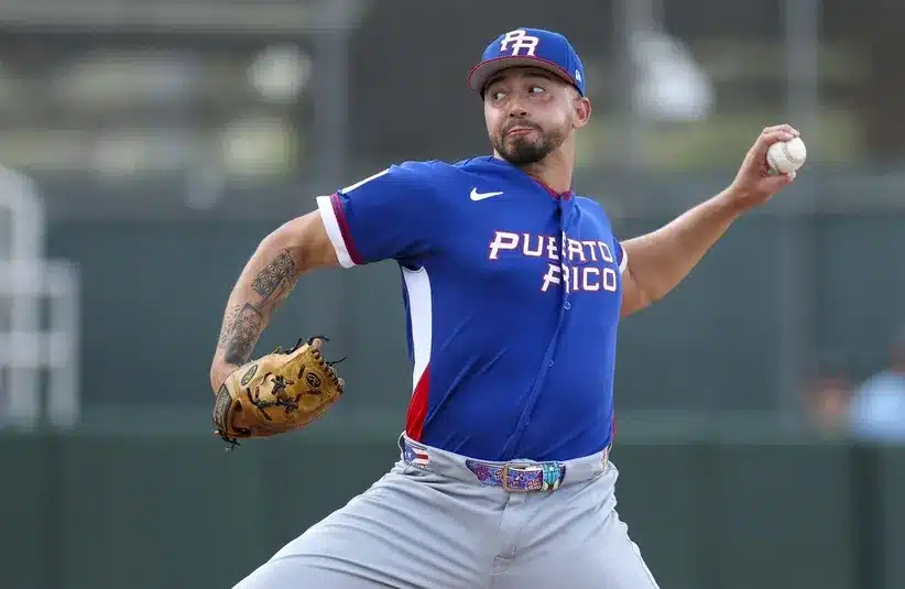 Puerto Rico pitcher Gabriel Rodriguez (69) throws a pitch