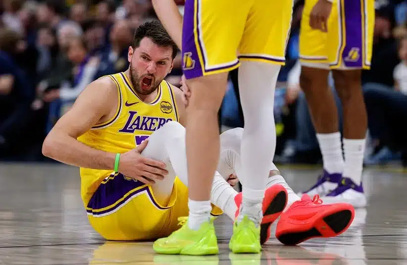 Doncic sitting on the floor