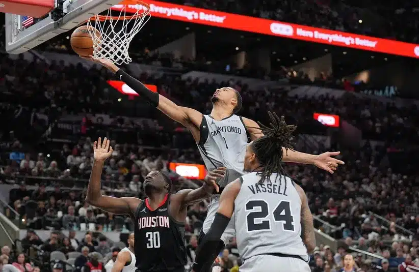 San Antonio Spurs forward Victor Wembanyama (1) goes for a rebound
