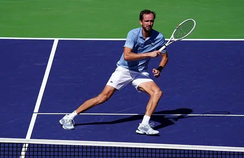 Medvedev approaching the net
