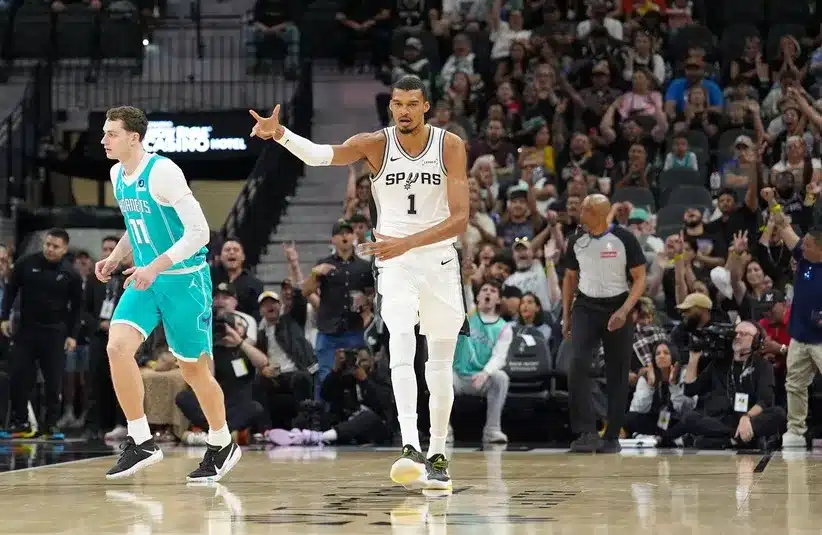 San Antonio Spurs forward Victor Wembanyama (1) celebrates a shot.