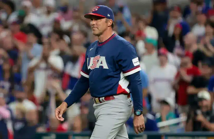 United States manager Mark DeRosa (9) is seen in the fifth inning