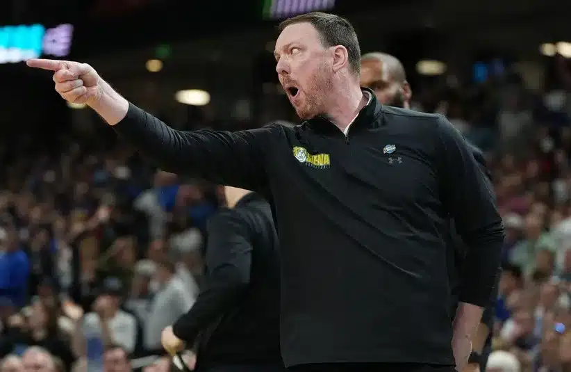 Siena Saints head coach Gerry McNamara reacts against the Duke Blue Devils