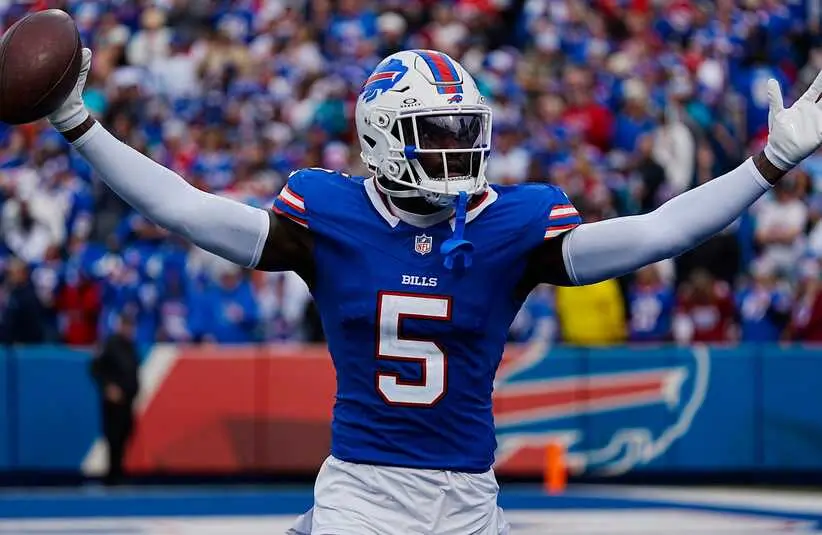 Kaiir Elam celebrates a fumble recovery against the Miami Dolphins in the second half at Highmark Stadium.