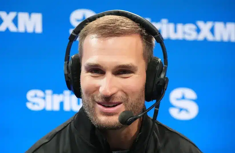 Las Vegas Raiders sign Kirk Cousins.