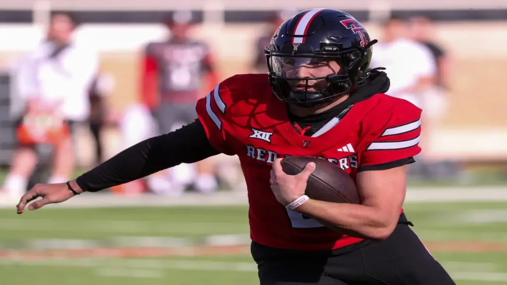 Brendan Sorsby runs with the ball during the Texas Tech football team's spring game.