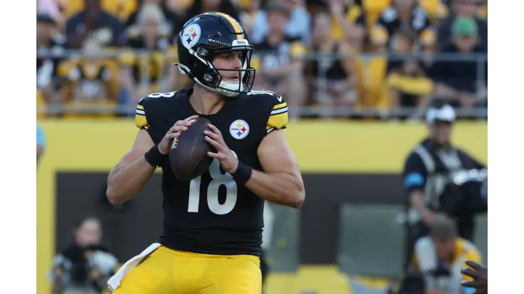 Will Howard throwing the football against the Jets